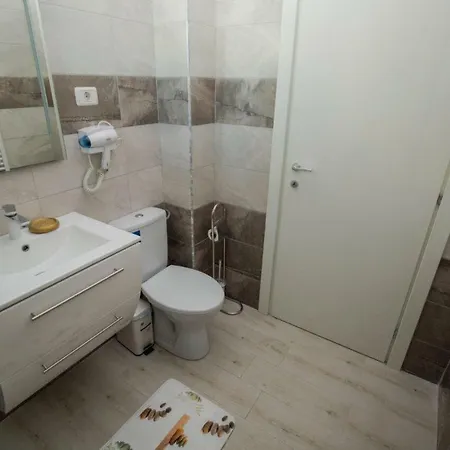 Apartament 2 Situat Langa Plaja Mamaia